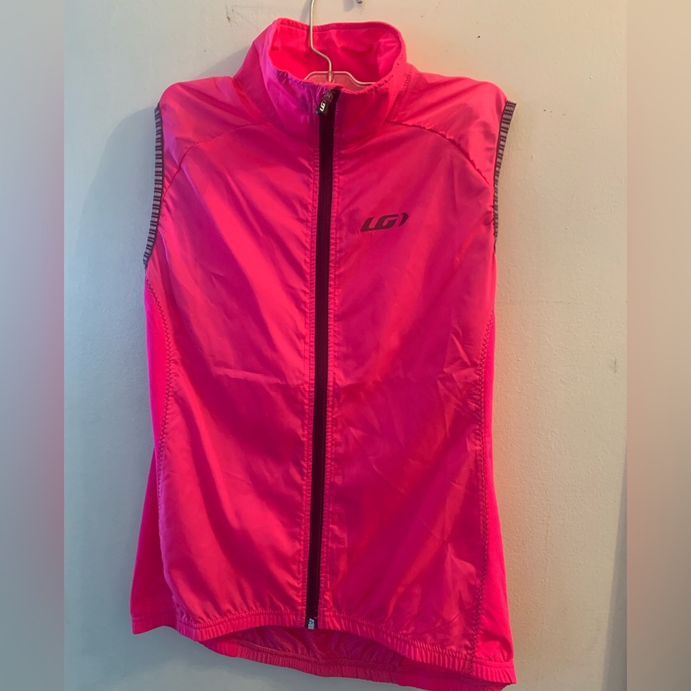 Garneau nova vest